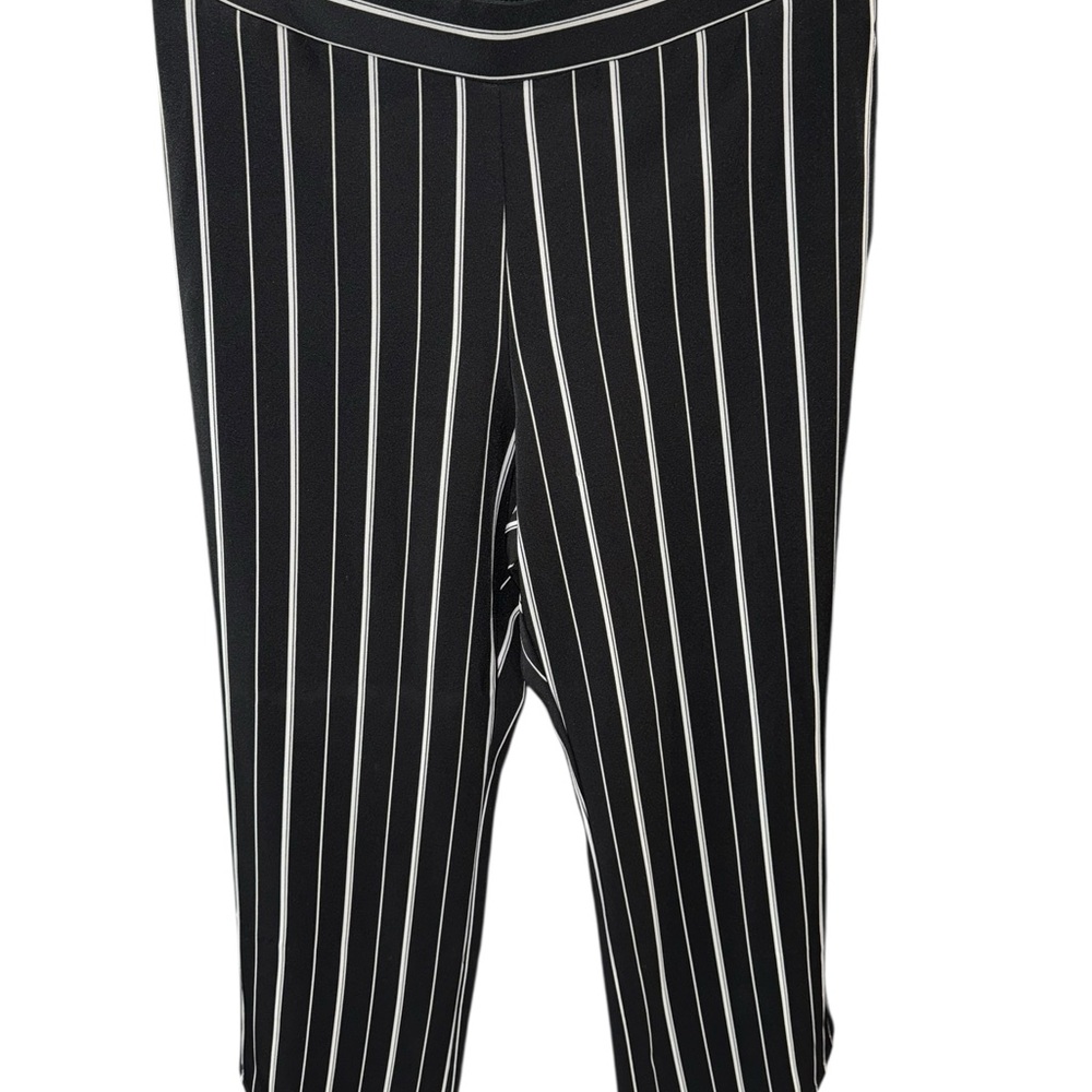 Jones Studio Black and White Striped Wide Leg Pants